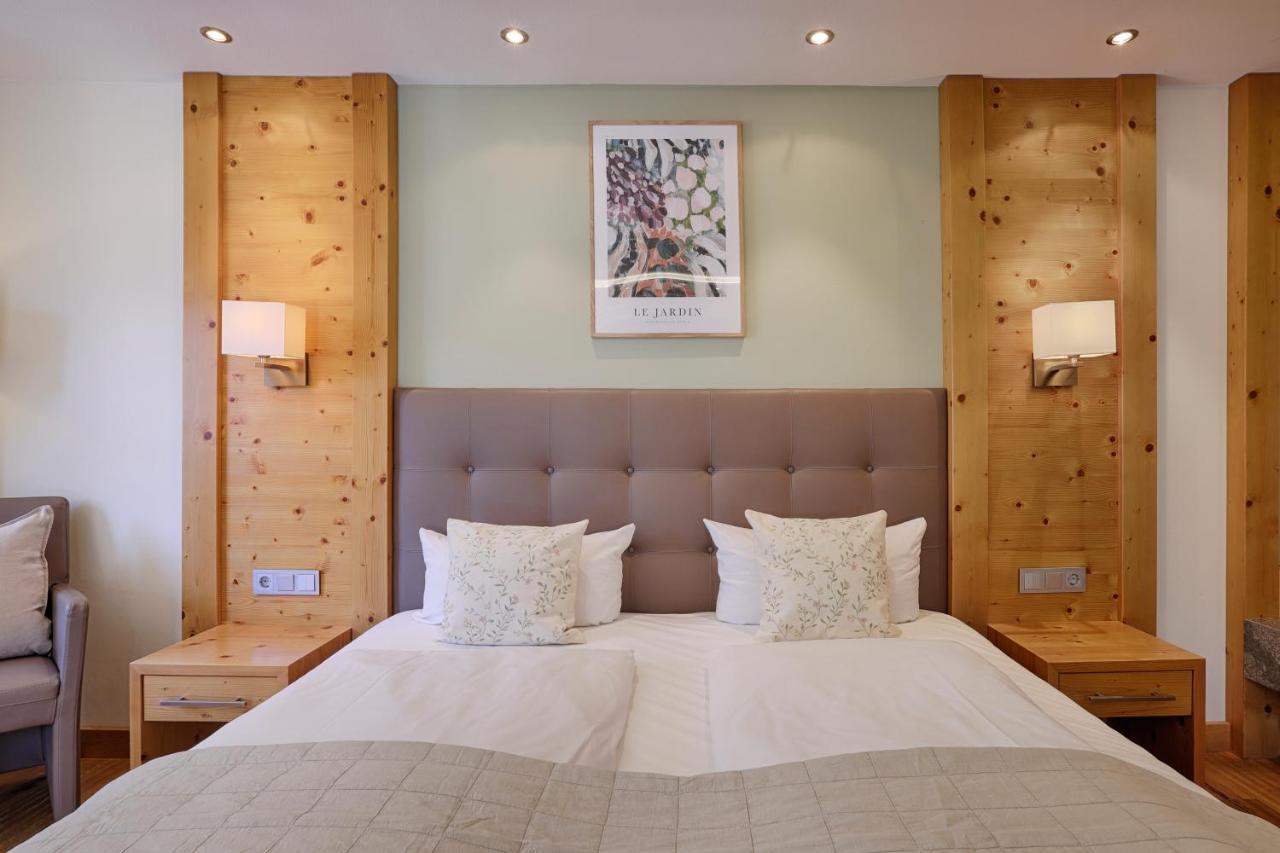Landhotel Schwab - By Homekeepers ชวาร์ซอัคอัมไมน์ ภายนอก รูปภาพ