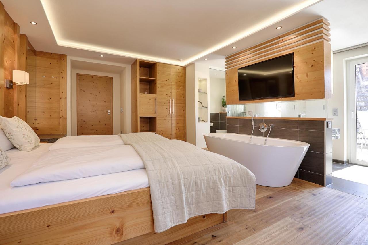 Landhotel Schwab - By Homekeepers ชวาร์ซอัคอัมไมน์ ภายนอก รูปภาพ